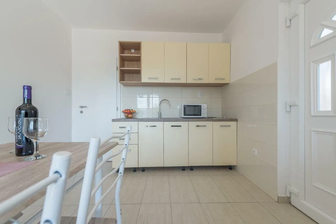 Apartmani Dupor Gornji Karin